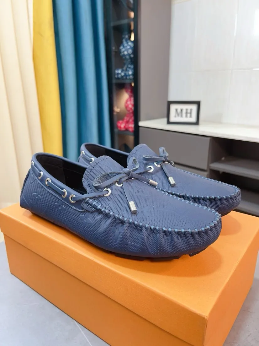 Men's men's shoes💰400🌹🌹[LV Louis Vuitton] New men's beanie shoes💝💝.. Top-grade imported cowhide embossed➕Comfortable leather lining. It is extremely skin-friendly and comfortable, feels very delicate, and the shape is very correct! Perfectly reflects the three-dimensional sense, code number: 38-44